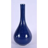 AN EARLY 20TH CENTURY CHINESE BLUE GLAZED PORCELAIN VASE Late Qing/Republic. 16 cm high.