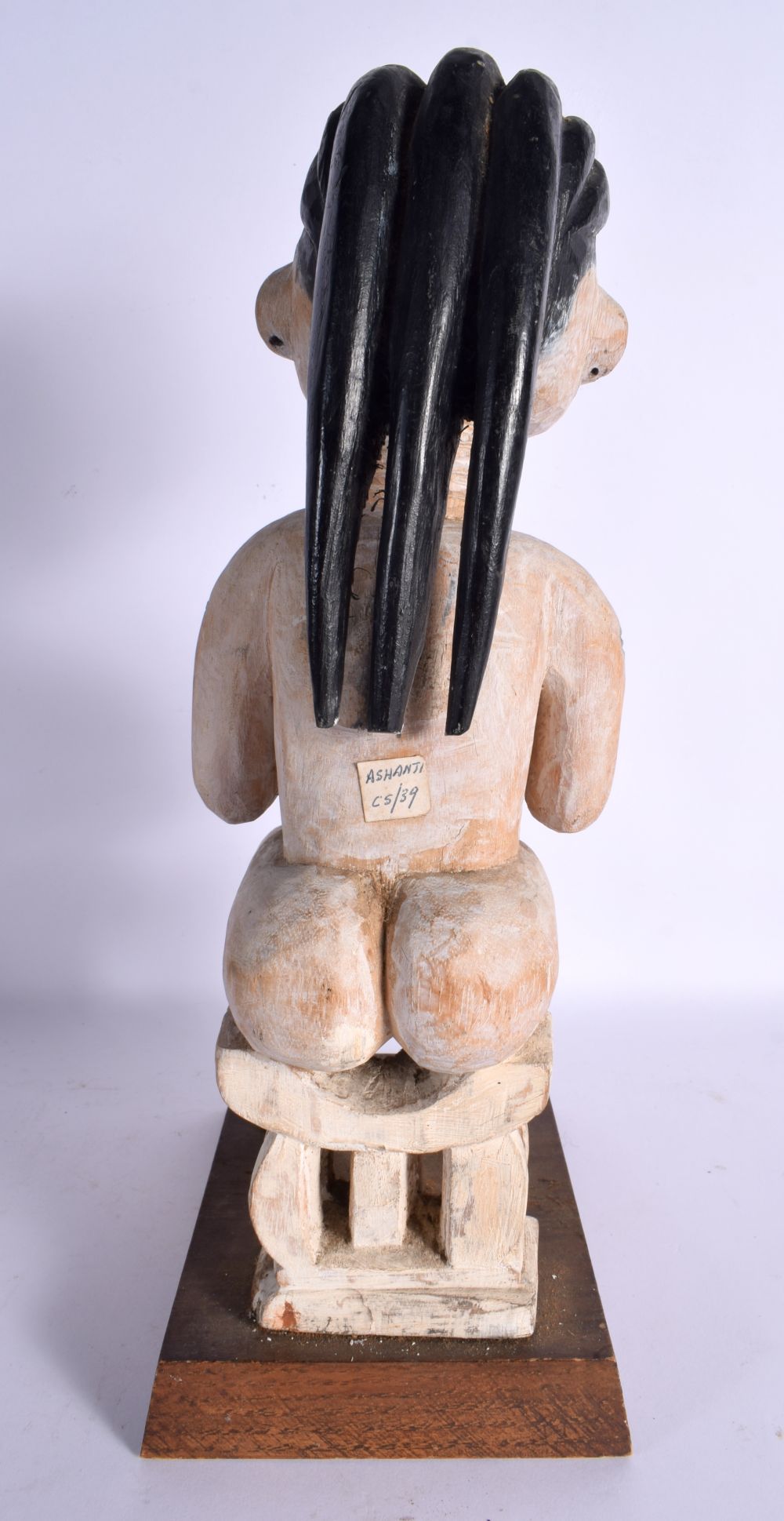 A VINTAGE AFRICAN TRIBAL CARVED WOOD FERTILITY FIGURE. 38 cm high. - Image 3 of 3