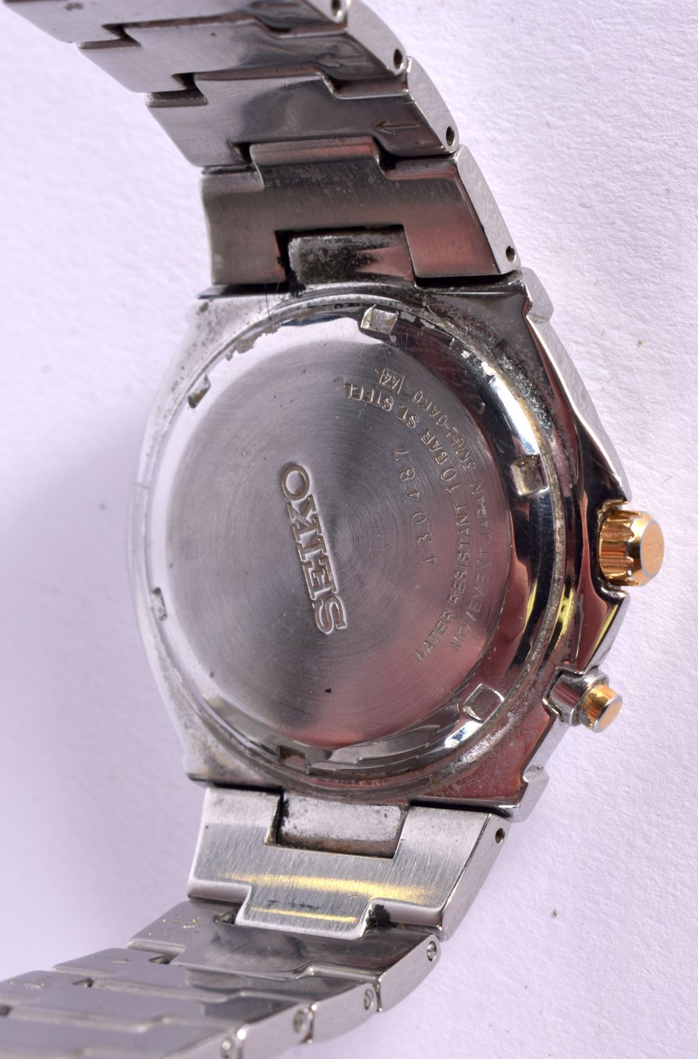 A BOXED MENS SEIKO KINETIC WATCH 5M62. Dial 4cm incl crown, with spare links. - Image 2 of 3