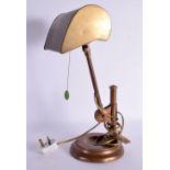 A VINTAGE COPPER EXTENDING DESK LAMP. 40 cm high.