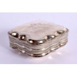 A STERLING SILVER PILL BOX WITH ENGINE TURNED DECORATION WITH A VACANT CARTOUCHE. Stamped Sterling,
