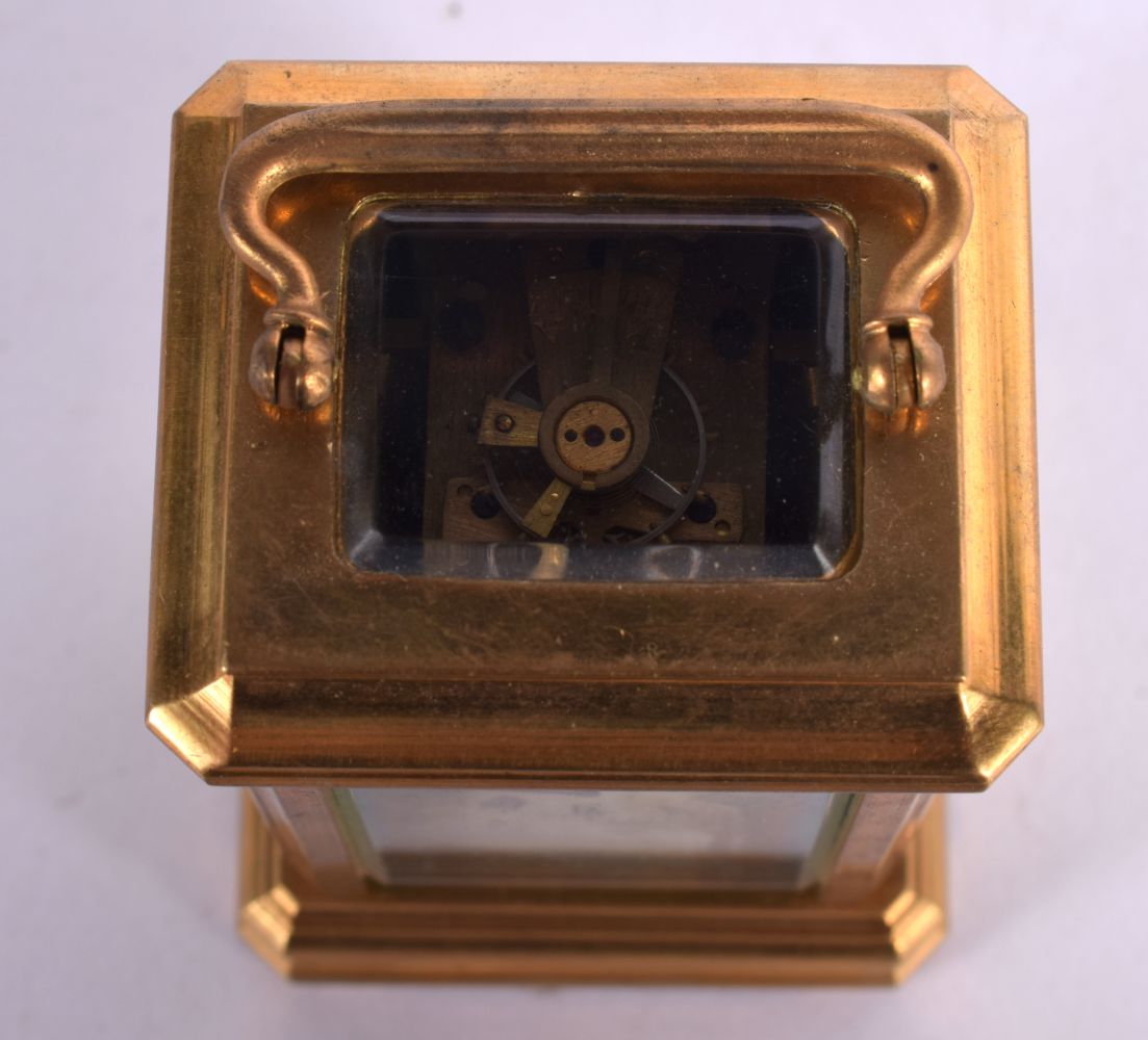 A MINIATURE CONTEMPORARY SEVRES STYLE CARRIAGE CLOCK. 9 cm high inc handle. - Image 6 of 6