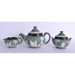 A WEDGWOOD GREEN JASPERWARE THREE PIECE SILVER TEASET. Largest 14 cm wide. (3)