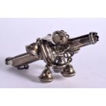 AN EARLY VICTORIAN SILVER BABIES RATTLE. 68 grams. Sheffield 1844. 10.5 cm x 5.5 cm.