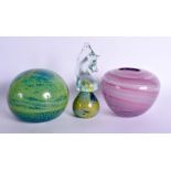 THREE MDINA GLASS SCULPTURES Largest 9 cm wide. (3)