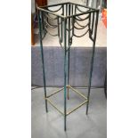 A LOVELY MID CENTURY ART DECO STYLE BRONZE STAND of stylised form. 90 cm x 25 cm.