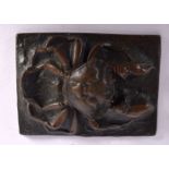 A RARE EARLY 20TH CENTURY EUROPEAN BRONZE CRAB INKWELL AND COVER. 15 cm x 12 cm.