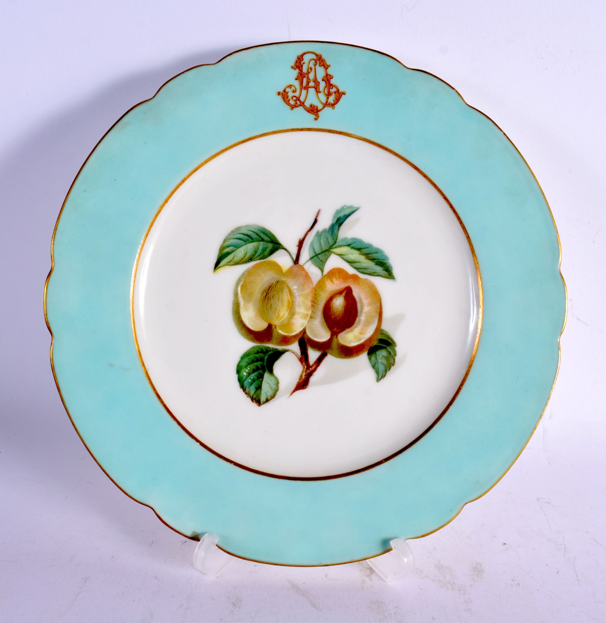 A LARGE AND EXTENSIVE LATE 19TH CENTURY FRENCH PORCELAIN DINNER SERVICE painted with a monogram. Lar - Image 8 of 14