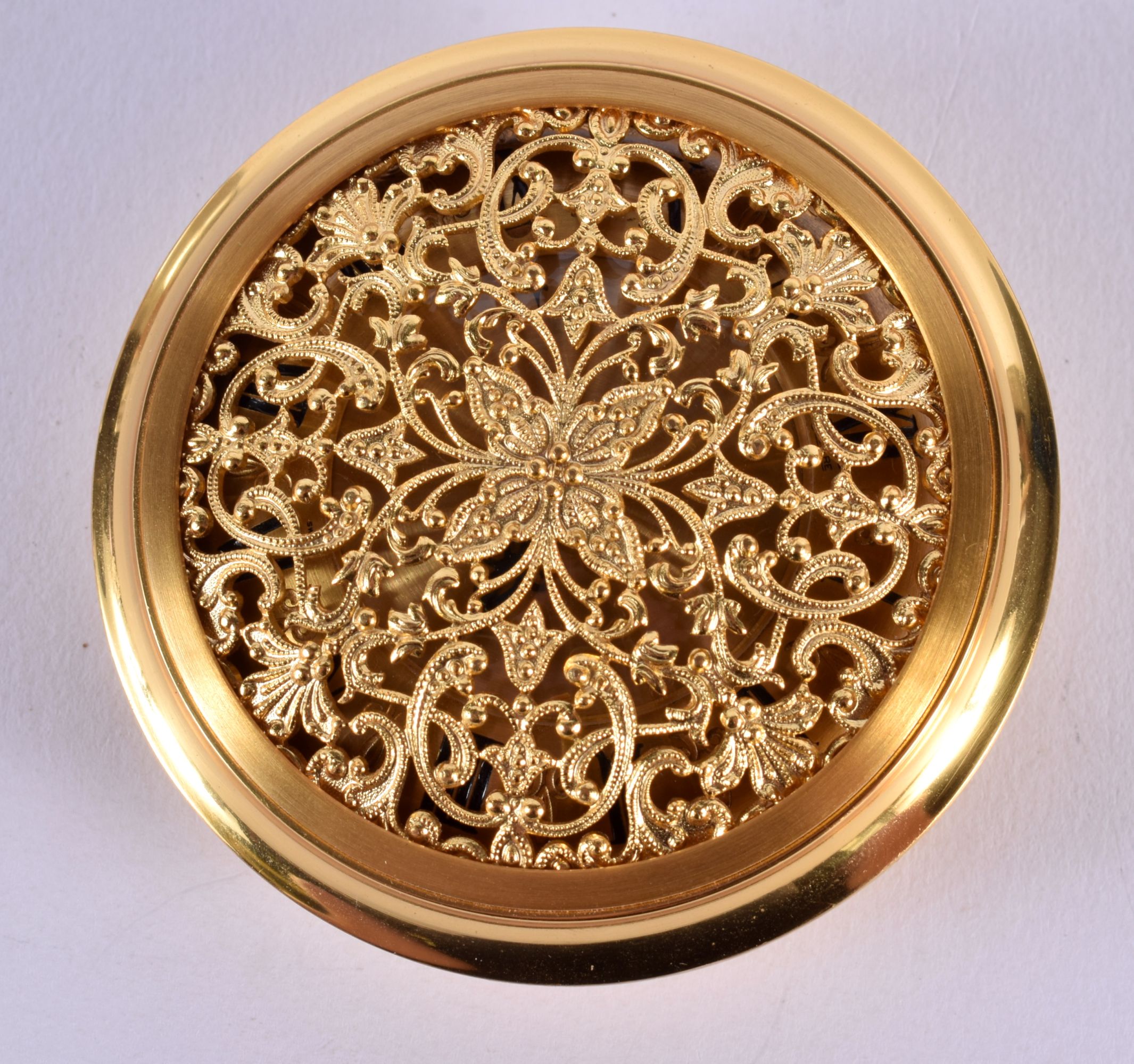 AN UNUSUAL VINTAGE JAEGER LE COULTRE FILIGREE CLOCK. 7.5 cm diameter. - Image 2 of 4