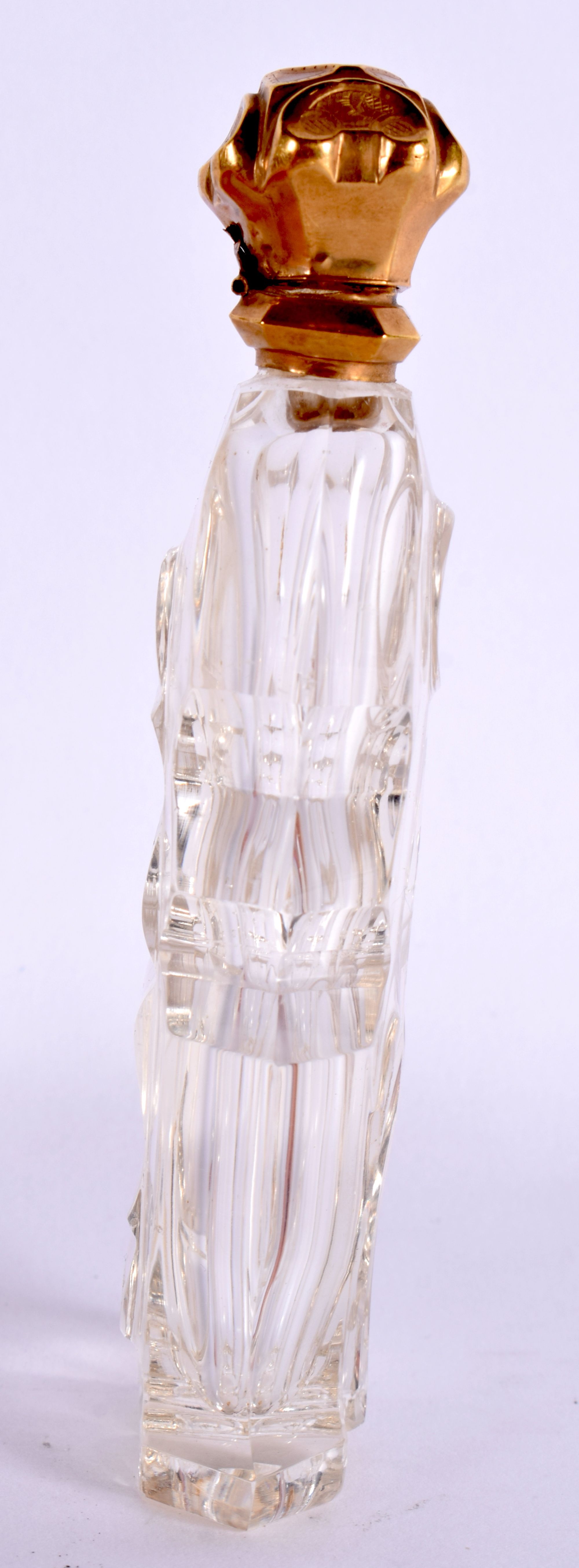 AN ANTIQUE GOLD CRYSTAL GLASS SCENT BOTTLE. 11.5 cm high. - Image 2 of 5