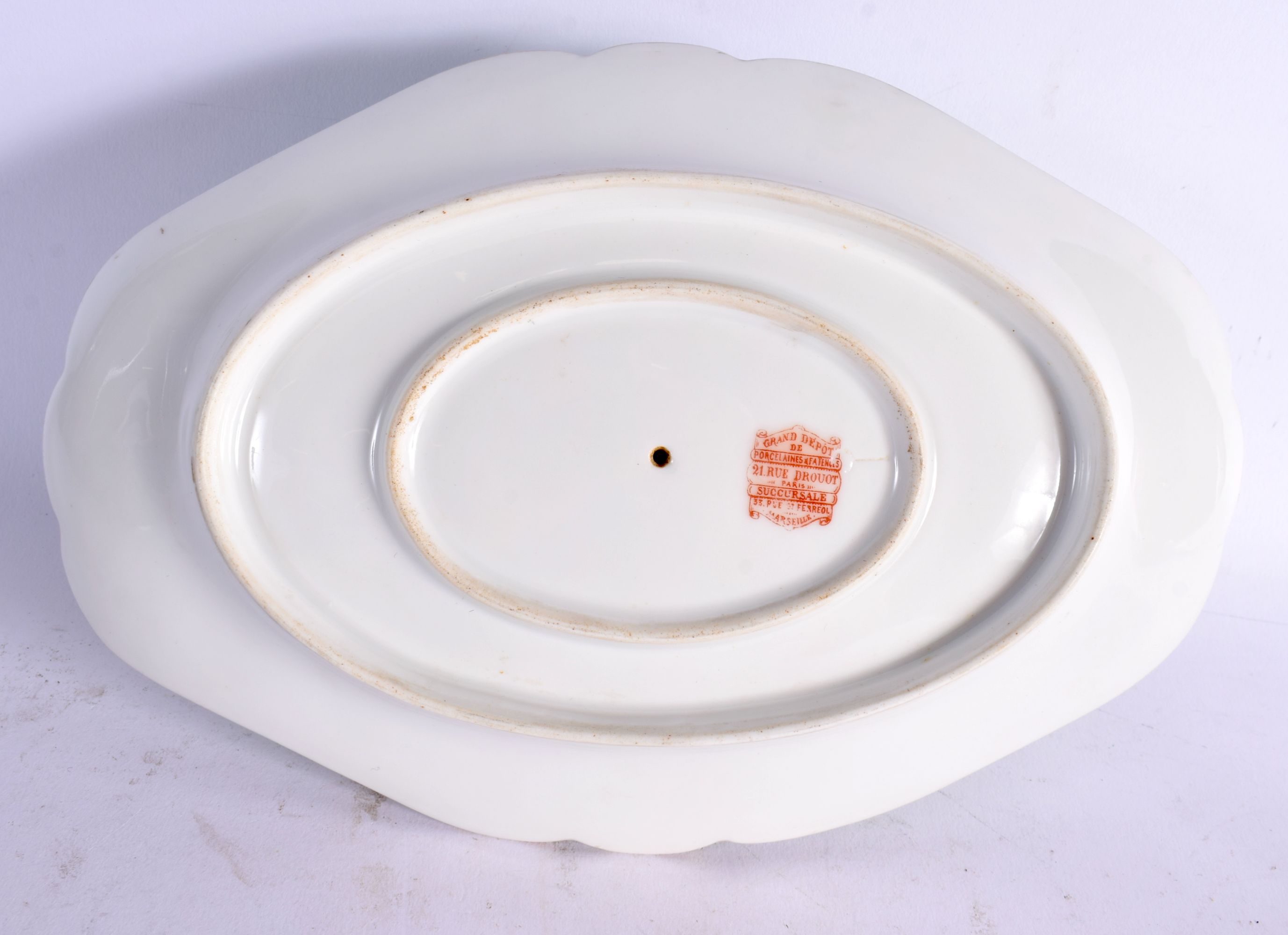 A LARGE AND EXTENSIVE LATE 19TH CENTURY FRENCH PORCELAIN DINNER SERVICE painted with a monogram. Lar - Image 14 of 14