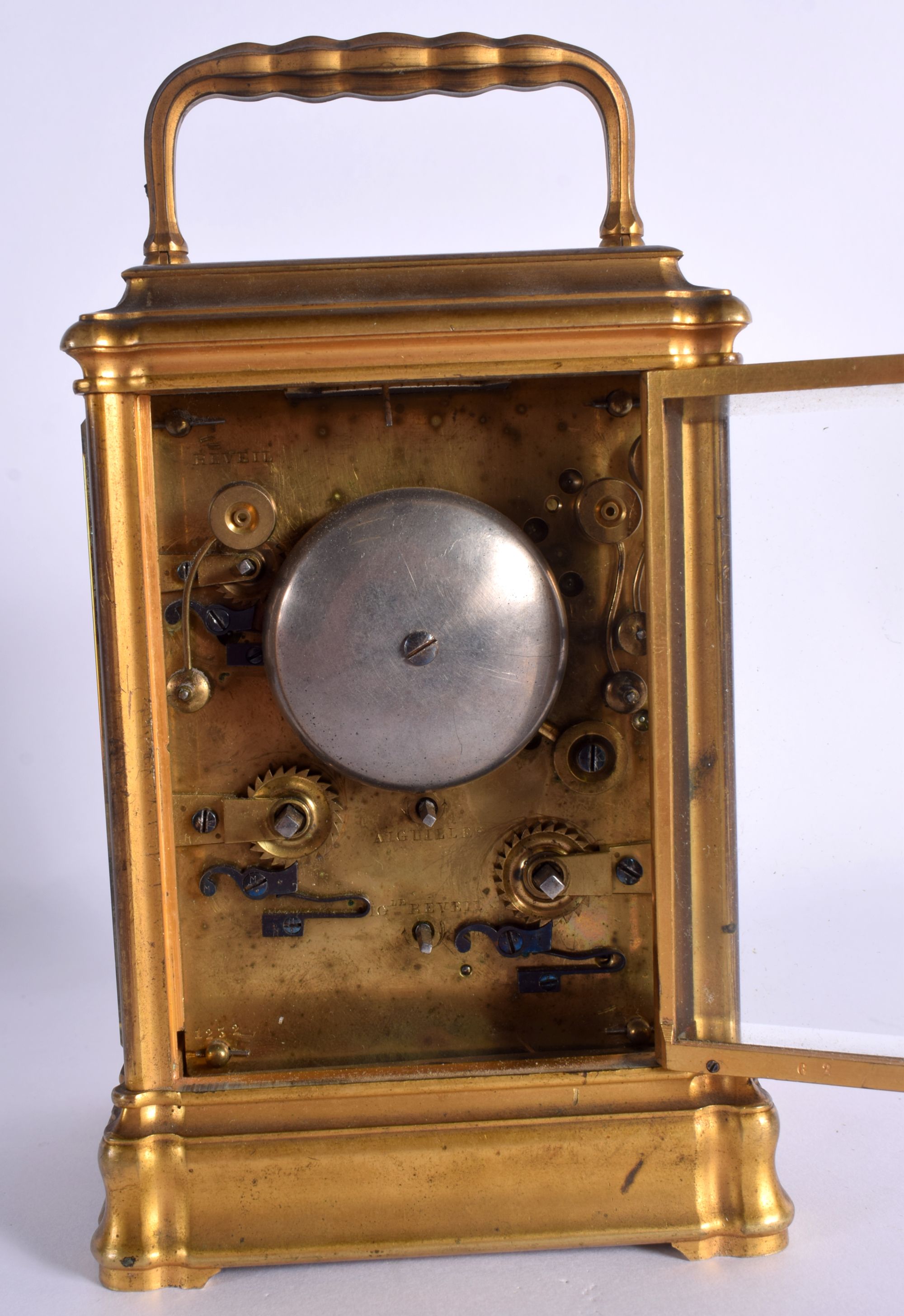 AN ANTIQUE FRENCH BRASS REPEATING CARRIAGE CLOCK retailed by Paul Magnier of Paris, with subsidiary - Image 3 of 12