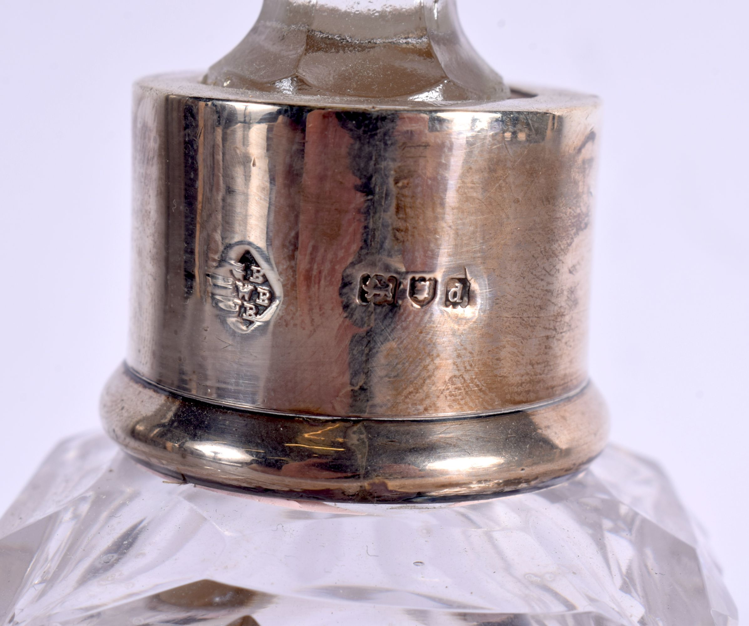 THREE ANTIQUE SILVER TOPPED JARS together with a silver mounted scent bottle & a pair of silver cand - Image 5 of 11