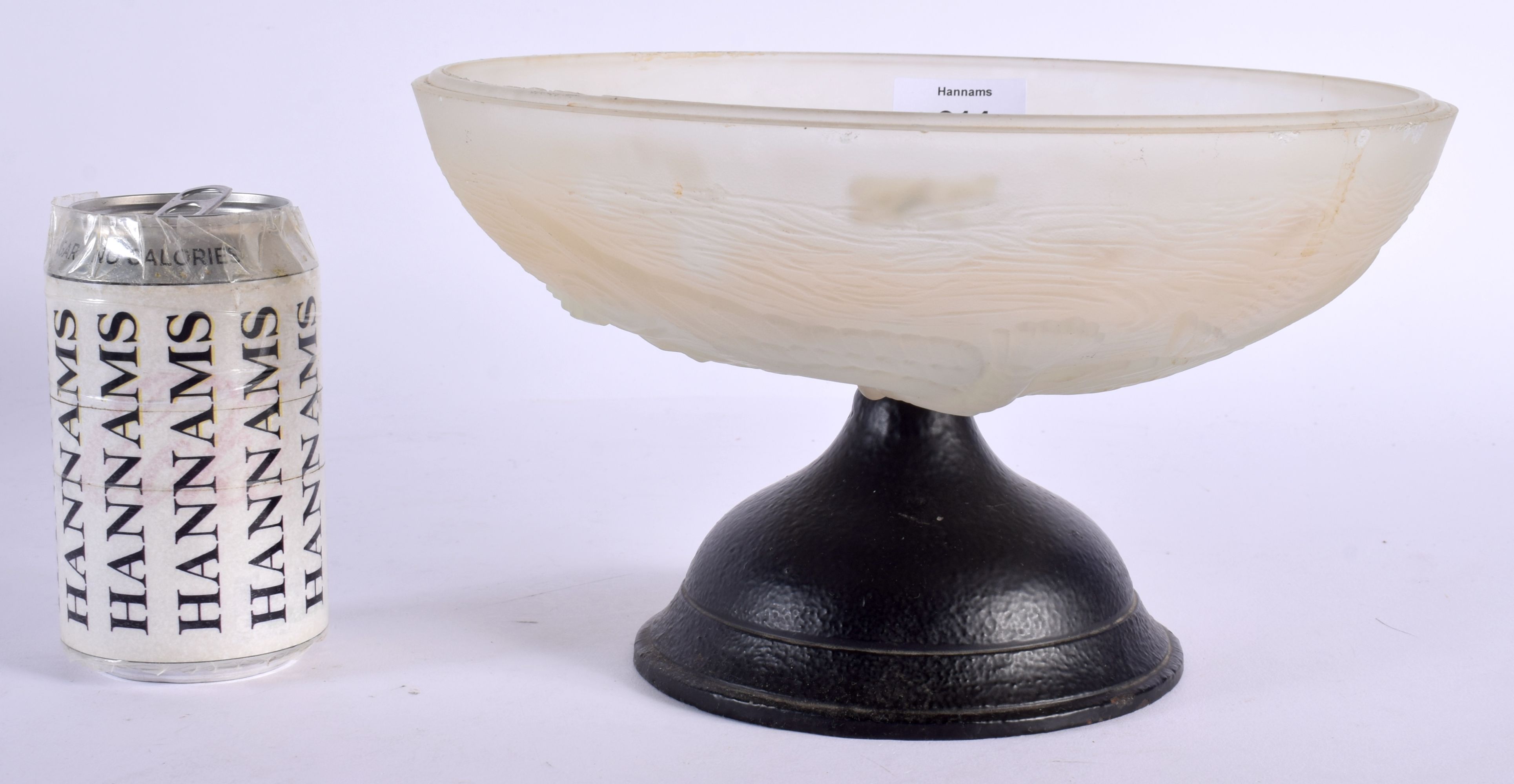 AN UNUSUAL ART DECO FRENCH GLASS PEDESTAL BOWL ON STAND in the manner of Lalique. 23 cm x 14 cm.