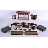 A COLLECTION OF EARLY 20TH CENTURY JAPANESE MEIJI PERIOD LACQUERED WARES including a shoadana. Large