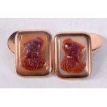 A LOVELY PAIR OF VICTORIAN GOLD CAMEO CUFFLINKS. 21.5 grams. 2.5 cm x 2 cm.