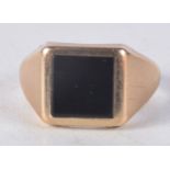 A 9CT GOLD RING. 7.2 grams. V.