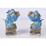 A pair of Chinese Turquoise glazed pottery Temple Lions 15 cm (2).