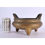 A LARGE 19TH CENTURY CHINESE TWIN HANDLED BRONZE CENSER bearing Xuande marks to base. 22 cm x 16 cm,