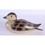 A VINTAGE FOLK ART WOOD DECOY DUCK. 18 cm x 12 cm.