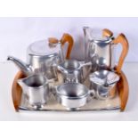 A vintage Picquet ware metal tea making set (7)