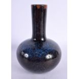 A CHINESE STUDIO POTTERY BULBOUS VASE. 15 cm high.