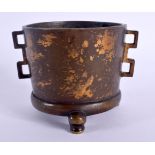 A VERY RARE 17TH/18TH CENTURY CHINESE TWIN HANDLED GOLD SPLASH CENSER Ming/Qing, bearing Xuande mark