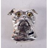 A SILVER DOG BROOCH. 12 grams. 2.75 cm x 2.5 cm.