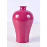 A Chinese porcelain pink glazed Meiping vase 16 cm