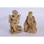 TWO 19TH CENTURY CHINESE CARVED SOAPSTONE FIGURES Qing. Largest 10 cm x 5 cm. (2)