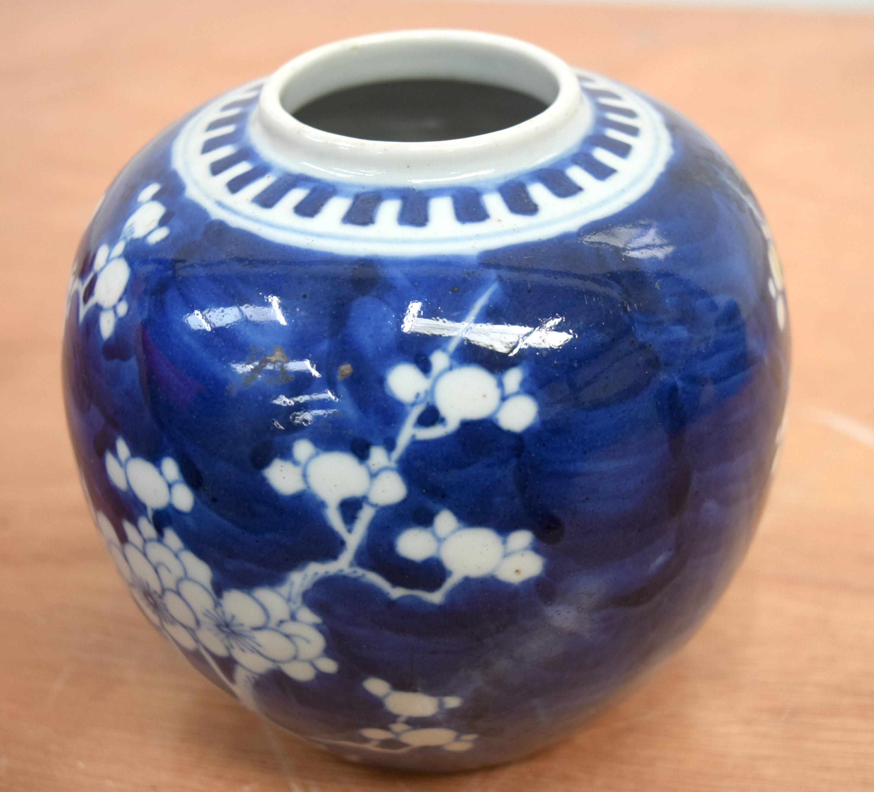 FOUR 19TH CENTURY CHINESE BLUE AND WHITE GINGER JARS Kangxi style. Largest 15 cm x 11 cm. (4) - Bild 19 aus 31