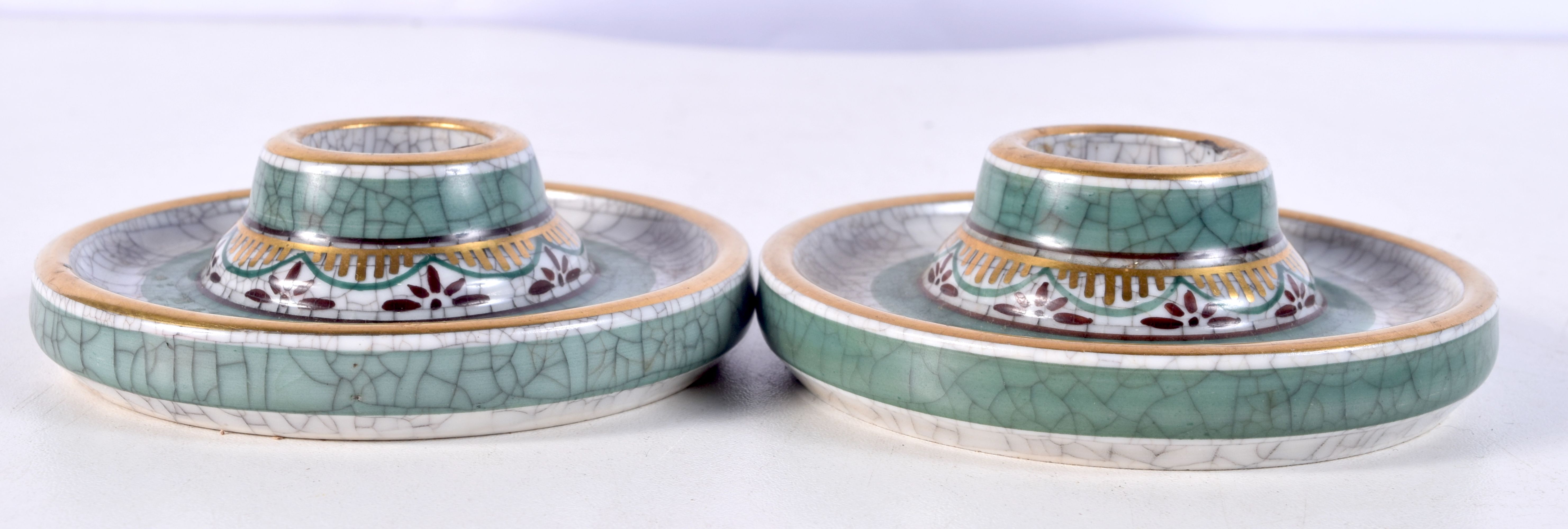 A pair of Copenhagen porcelain candle holders 9 cm (2). - Bild 2 aus 3