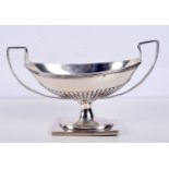 A VICTORIAN TWIN HANDLED SILVER SUGAR DISH. 113 grams. London 1880. 15 cm x 9 cm.