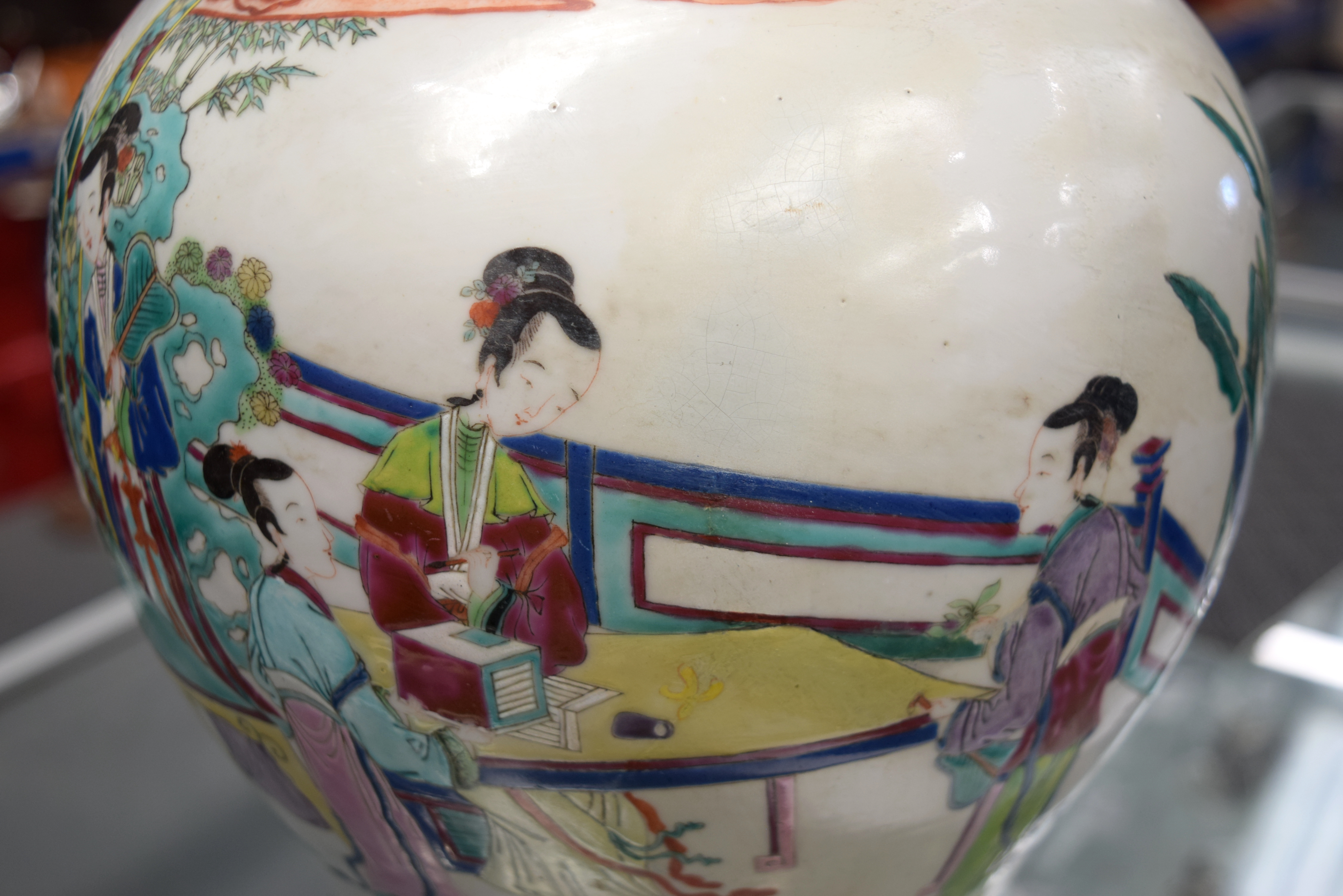 A LARGE 19TH CENTURY CHINESE FAMILLE ROSE PORCELAIN GINGER JAR bearing Kangxi marks to base. 32 cm x - Bild 9 aus 19