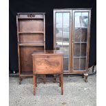 A RETRO DISPLAY CASE together with a cupboard and another. Largest 135 cm high. (3)