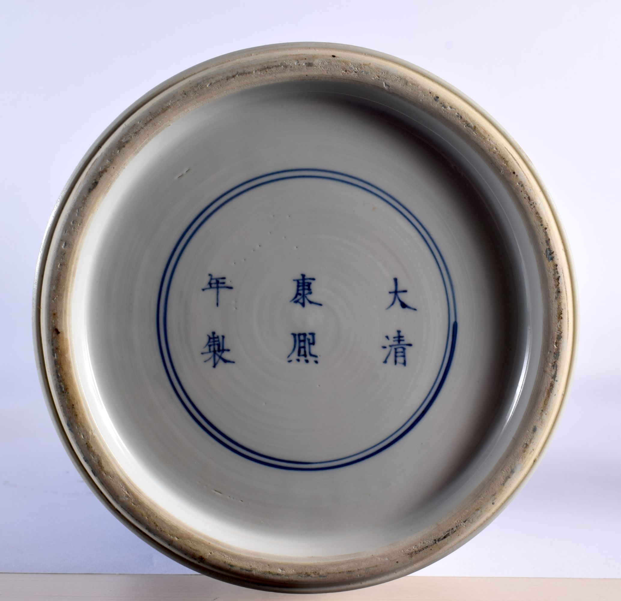 A LARGE CHINESE BLUE AND WHITE PORCELAIN ROLWAGEN VASE probably 19th century, bearing Kangxi marks t - Bild 8 aus 22