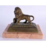 A LATE 19TH CENTURY EUROPEAN BRONZE FIGURE OF A LION Waterloo, upon a pink marble. 14 cm x 12 cm.