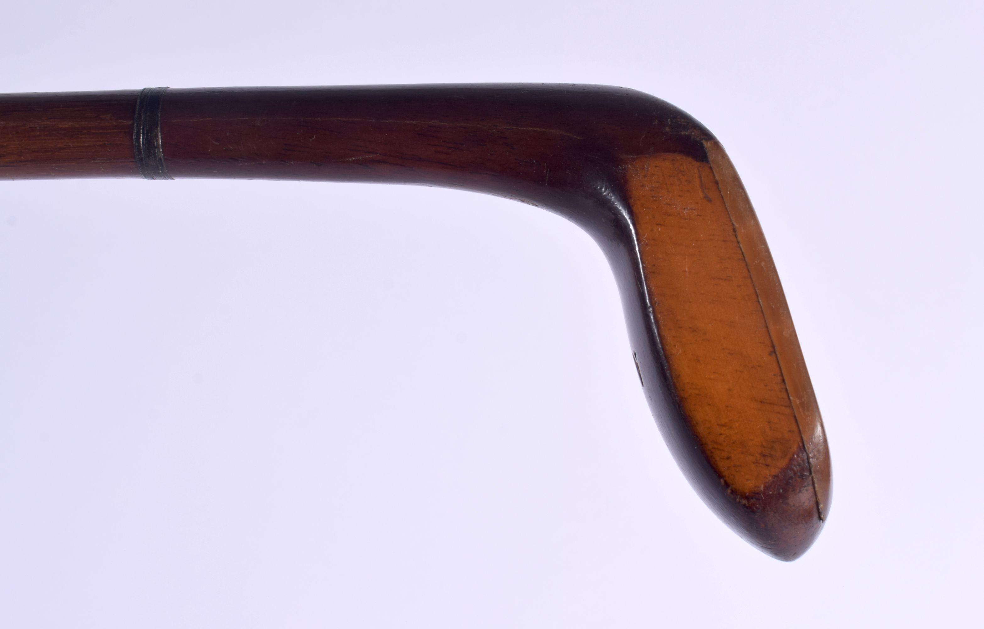 A FINE ANTIQUE SCOTTISH CARVED WOOD GOLFING SUNDAY STICK possibly belonging to Andrew Carnegie (Skib - Bild 2 aus 5