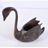 A small bronze swan 14 x 15 cm.
