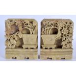 A PAIR OF 19TH CENTURY CHINESE CARVED SOAPSTONE BOOK ENDS Qing. 15 cm x 12 cm.
