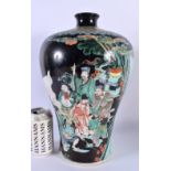 A LARGE CHINESE FAMILLE NOIRE PORCELAIN MEIPING VASE 20th Century. 36 cm x 15 cm.