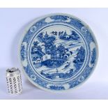 A LARGE 19TH CENTURY CHINESE BLUE AND WHITE PORCELAIN CHARGER Qing. 34.5 cm diameter.