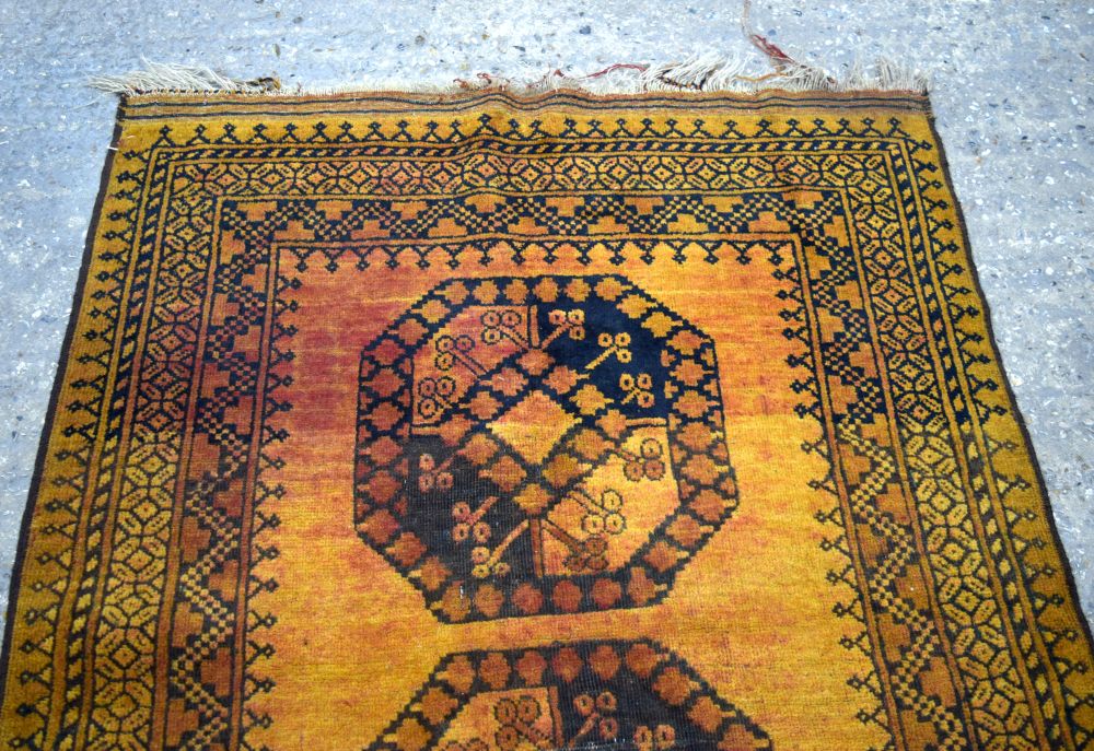 An Afghan rug 157 x 116 cm - Image 2 of 8