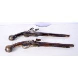 A pair of antique flintlock pistols 53 cm (2)