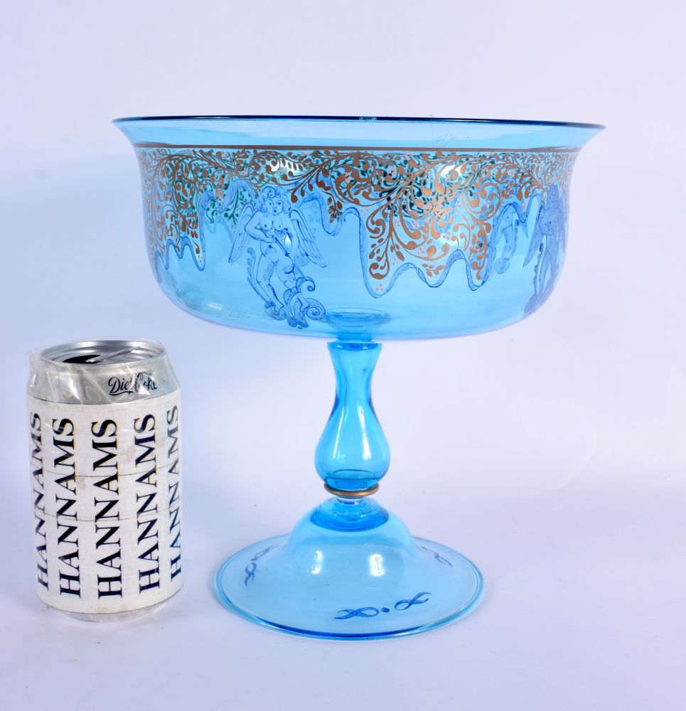 A LOVELY EARLY 20TH CENTURY EUROPEAN ICEY BLUE PEDESTAL COMPORT painted with figures in various purs