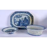 A LARGE 18TH CENTURY CHINESE EXPORT BLUE AND WHITE PORCELAIN DISH together with a basket & pudding b