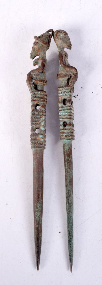 A PAIR OF 19TH CENTURY AFRICAN TRIBAL PINS. 16 cm long. - Image 2 of 3