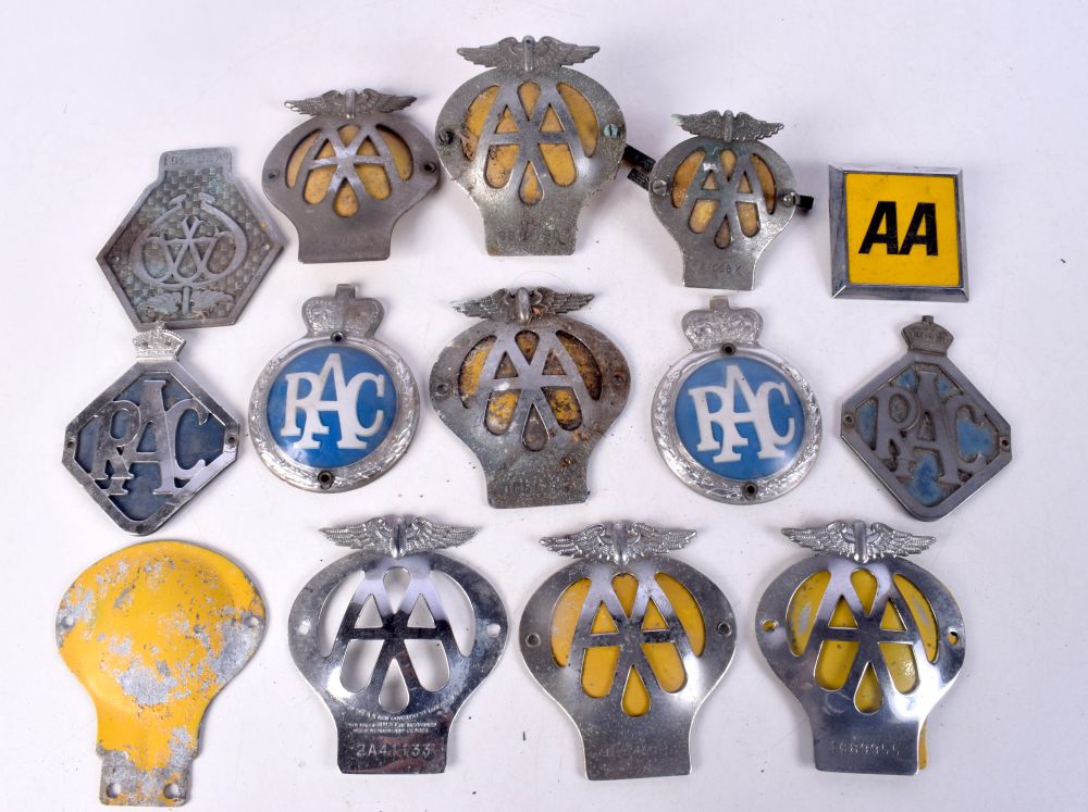 OLD CAR BADGES. (qty)