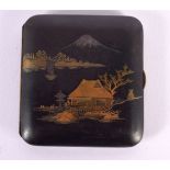 AN EARLY 20TH CENTURY JAPANESE MEIJI PERIOD MIXED METAL CIGARETTE CASE decorated with Mount Fuji. 8