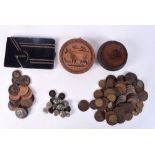 A TREEN MOULD together with coinage etc. (qty)